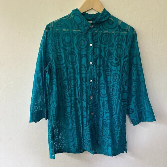 Chicos Blouse Womens Size 8 Blue Nearly Sheer Collared Button Front Chicos 1 Top - Picture 1 of 4